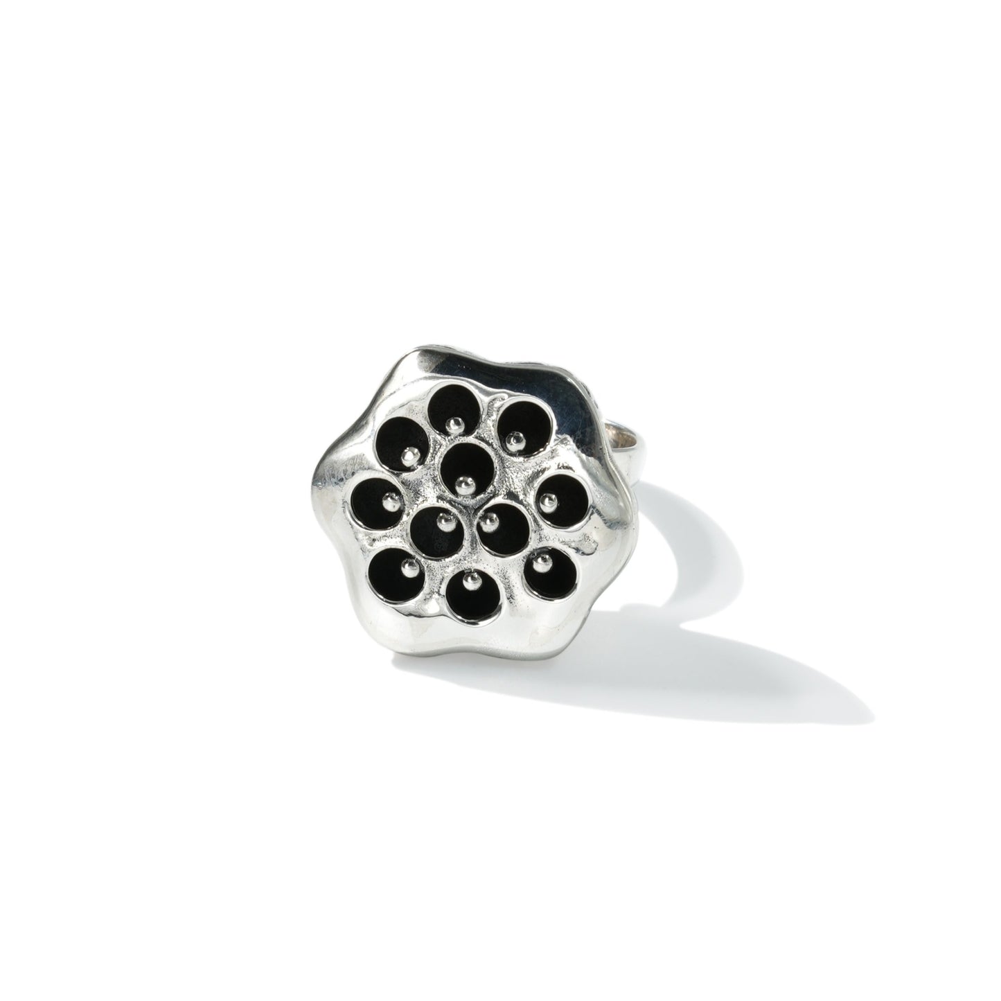 RING LOTUS SEEDS