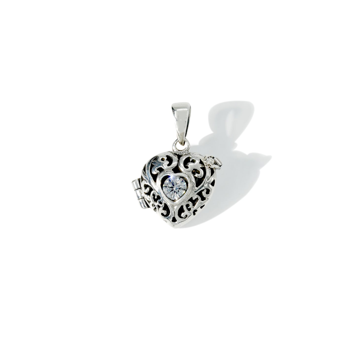 PENDANT HEART LOCKET