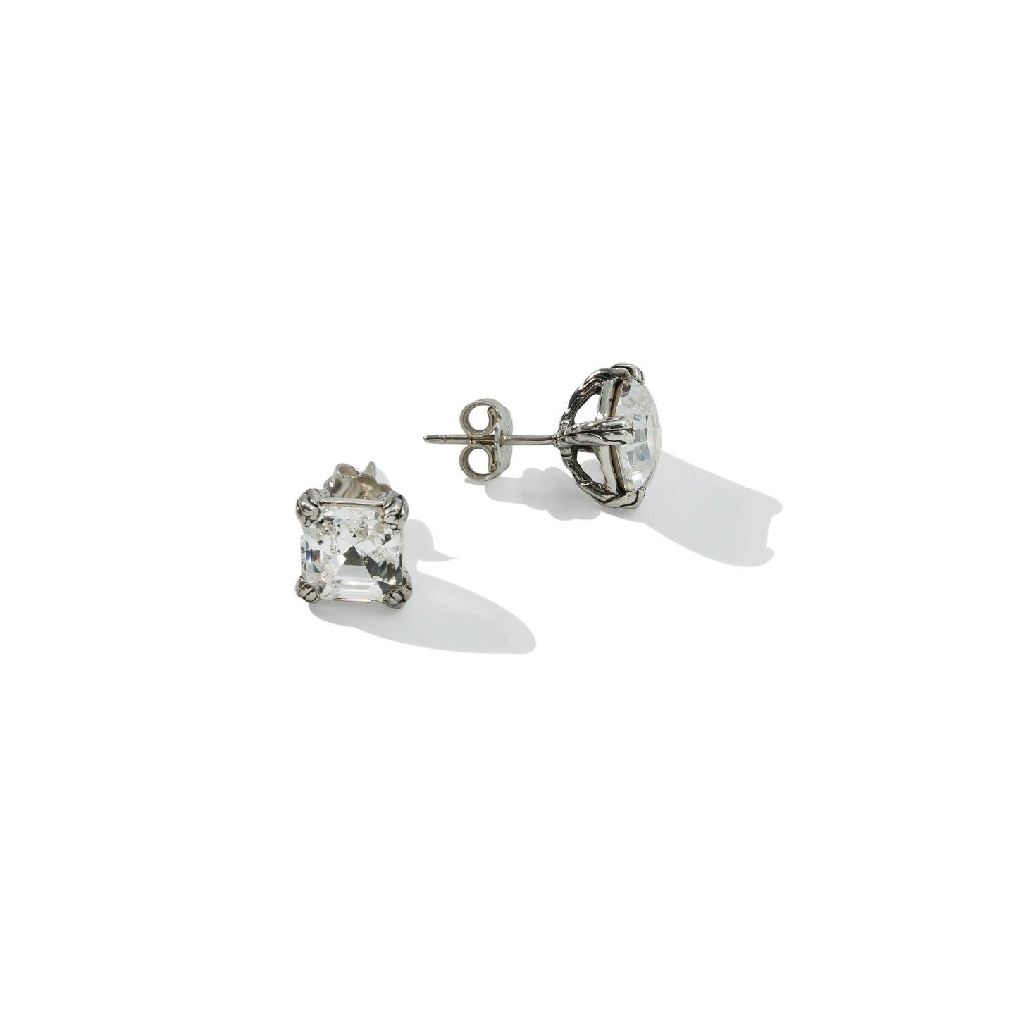 EARRING STUD SOCA PRONG SET NAGA 4480 6MM